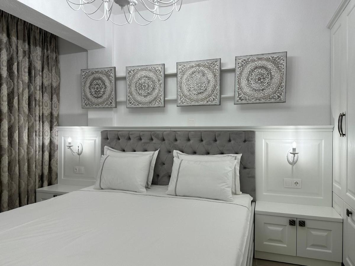 Royal Apartments - Nikiti Εξωτερικό φωτογραφία